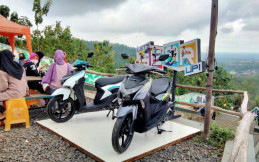 Setelah Touring, Yamaha Lampung Promosikan Gear 125 di Kawasan Wisata Pantai