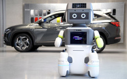 Hyundai Luncurkan Robot DAL-e, Mampu Berinteraksi dengan Konsumen