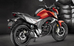 Honda CB Hornet 160R Siap Meluncur di India
