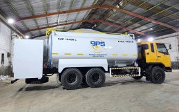 Punya Tugas Penting, Ini Peran Fuel Truk di Area Pertambangan