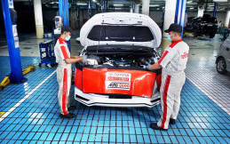 Sebelum Mudik, Servis Mobil Toyota Sobat Pakai Promo Auto2000 Ini