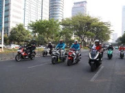 Tunggangi New Honda Vario Evo 160, Mario Aji dan Veda Ega Sapa Penggemar di Jakarta