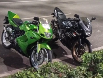 Pesona 'Jambakan Setan' Kawasaki Ninja 150 2-Tak yang Kian Diburu