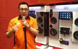 Keren Nih.. Ulang Tahun ke-35, Kramat Motor Rilis HU Monitor Android 10 Inci