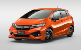 Pemilik Honda Jazz RS Facelift, Tampil Antimainstream Pakai Kit Mugen Nih!