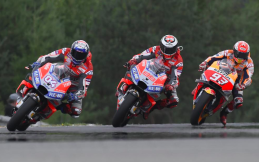 Dovizoso Rajai MotoGP Ceko, Lorenzo dan Marquez di Belakang