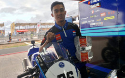 Perjuangan M Faerozi, Menahan Rasa Sakit Demi Podium Juara Kelas AP250 Race Ke-2 ARRC 2024