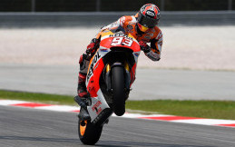 Rossi Balas Dendam kepada Marquez di MotoGP Malaysia?
