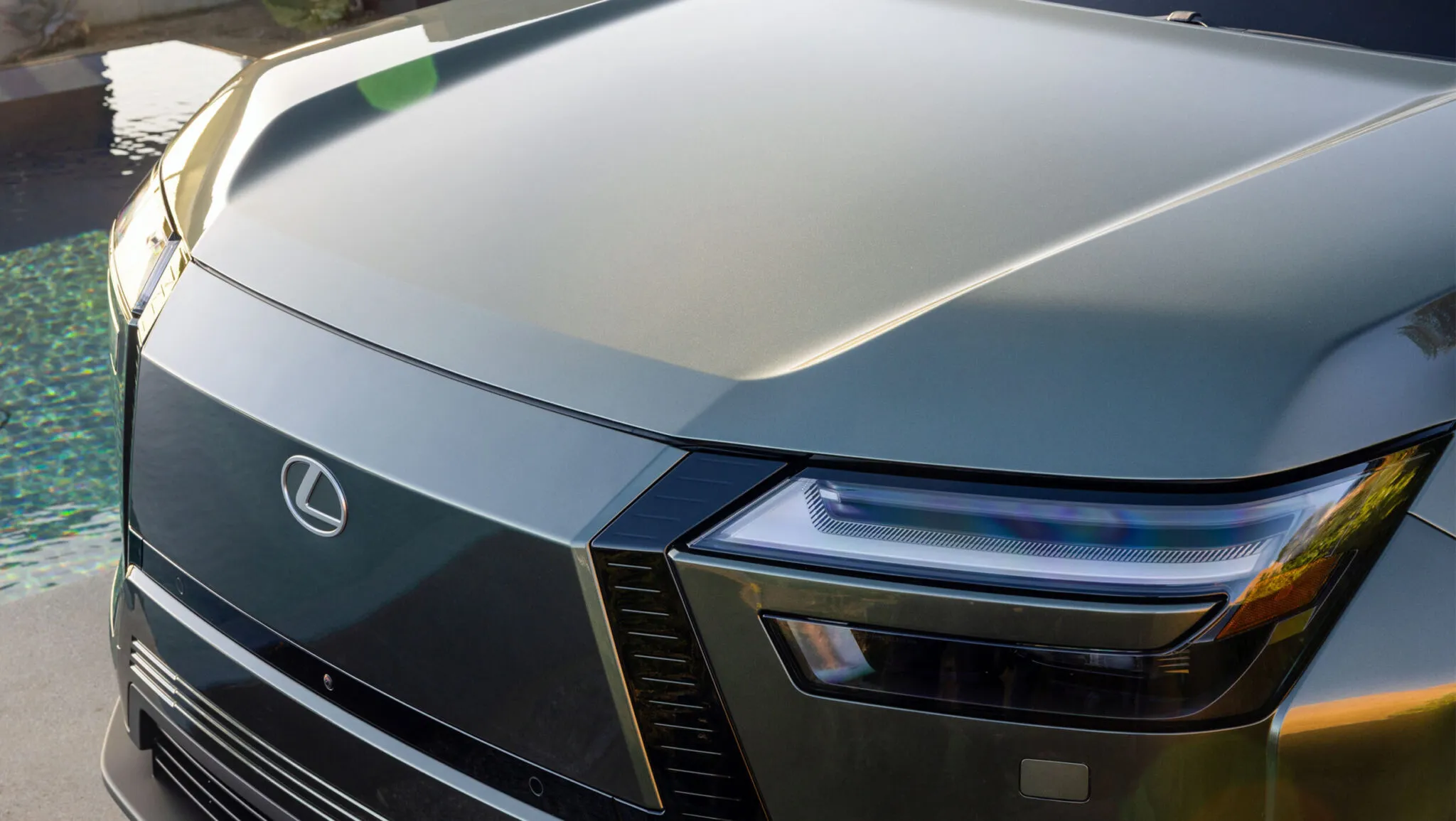Lexus pakai gigacasting untuk mobil listrik terbarunya, KabarOto