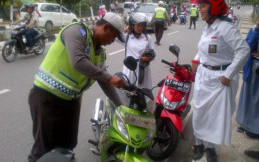 Video Pelajar Marah saat Kena Razia
