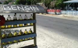Efek Negatif Motor Sering Diisi Bensin Eceran