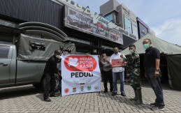 JHL Group Bareng MPKF Peduli Lanjutkan Donasi ke Berbagai Puskesmas Tangerang Selatan