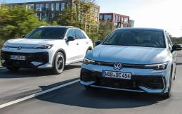 Volkswagen Perkenalkan Sistem Hybrid Baru untuk Golf dan T-Roc