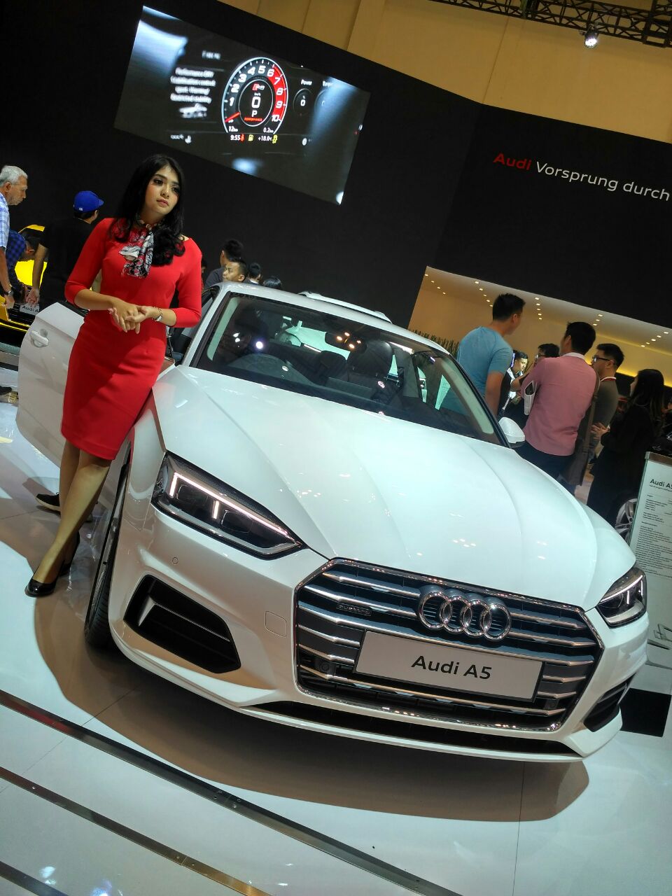 Audi Q5 meluncur di ajang GIIAS 2017. (Ahmad Djainudin/kabaroto)