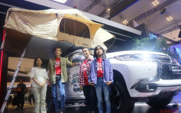 Cerita Seru Keluarga JoW Taklukkan 34 Negara dengan Mitsubishi Pajero Sport