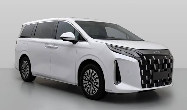 BYD M9 belum masuk ke Indonesia, KabarOto