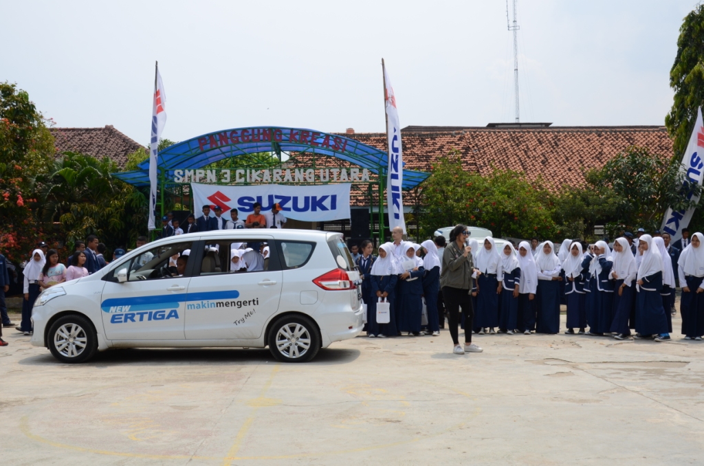 Suzuki Edukasi Keselamatan Di SMPN 3 Cikarang Utara