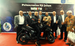 Motor Listrik GESITS Gelindingkan Rodanya di Surabaya 