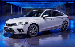 New Honda Civic e:HEV Meluncur di Eropa 