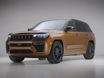 Tinggalkan Teknologi Hybrid, Intip Bocoran Fitur Baru Jeep Grand Cherokee Trailhawk