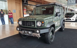 Suzuki Jimny Rasa Land Rover Defender? Bisa sob!