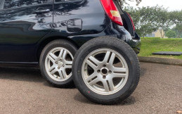 Persiapan Mudik Natal dan Tahun Baru 2025, Ini Tips Ganti Ban Serep Saat Kondisi Darurat