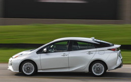 Toyota Prius dan Mirai Akan Mejeng di GIIAS 2018 