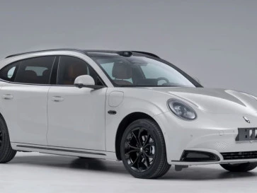 ORA 7, Mobil Listrik Berdesain Ala Volkswagen Beetle dan Porsche