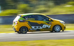 CRK Motorsport Borong 6 Piala di Ajang Balap ISSOM 2021