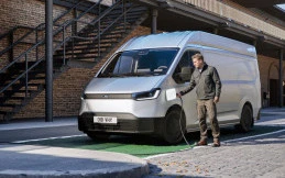 Ford Transit City Mulai Buka Pesanan di Spanyol