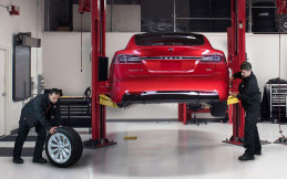 Tesla Akan Tambah 100 Service Center Baru Untuk Tampung Pelanggan Tesla Model 3