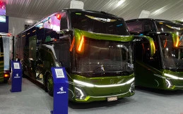 60 Tahun Tak Tertandingi! Ini Alasan PO ALS Ketagihan Pakai Sasis Mercedes-Benz