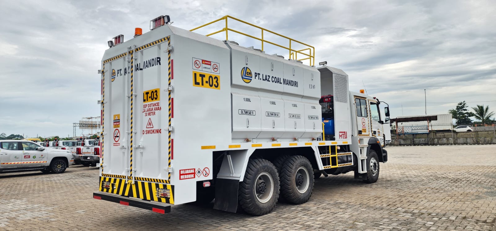 Peran Penting Lube Truk di Area Pertambangan