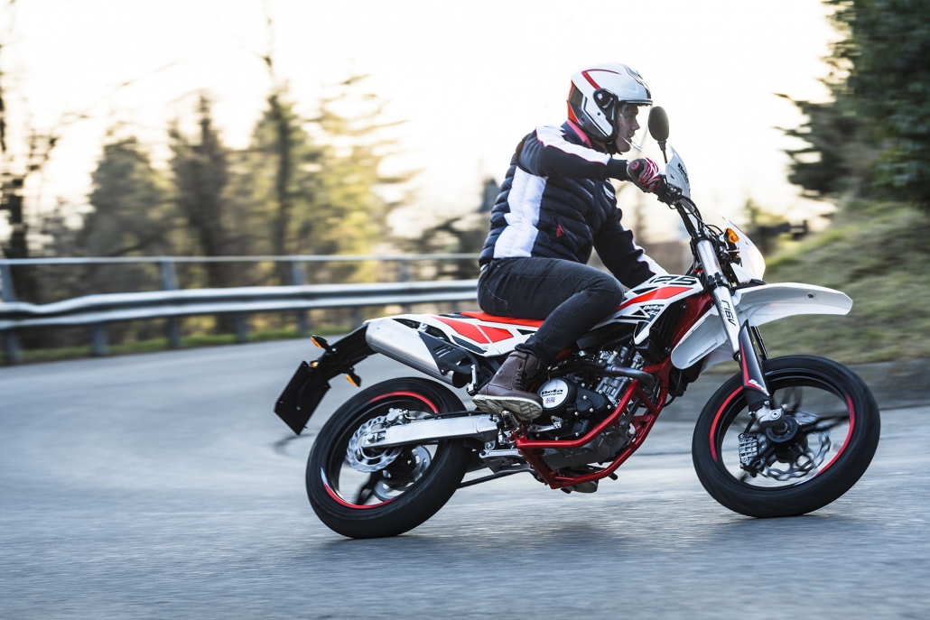 Beta RR Motard 125 LC, Lebih Menggoda!