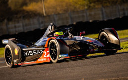 Nissan Siap Ikuti Formula E Hingga 2026
