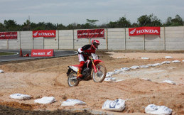 Honda Menggelar Safety Riding Instructors Competition 