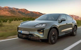 Porsche Resmi Luncurkan Cayenne Coupe Electric 2026, Varian Turbo Tembus 1.139 Dk