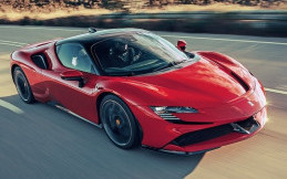 Ferrari SF90 Stradale Tembus Rekor Sirkuit Indianapolis Motor Speedway