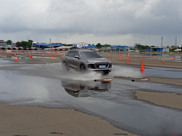 Pengguna Lepas L8 Bisa Ekplorasi Fitur Menerjang Sibuknya Ibukota