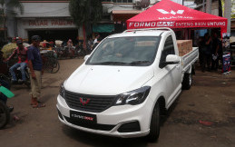 Wuling Formo Max Resmi Meluncur di Surabaya