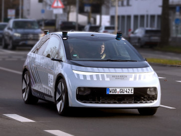 VW Gen.Urban Uji Coba Robotaxi Tanpa Kemudi di Jalanan Wolfsburg