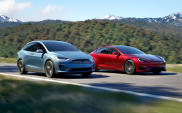 Ubah Pabrik Jadi Markas Robot, Tesla Hentikan Produksi Model S dan Model X 