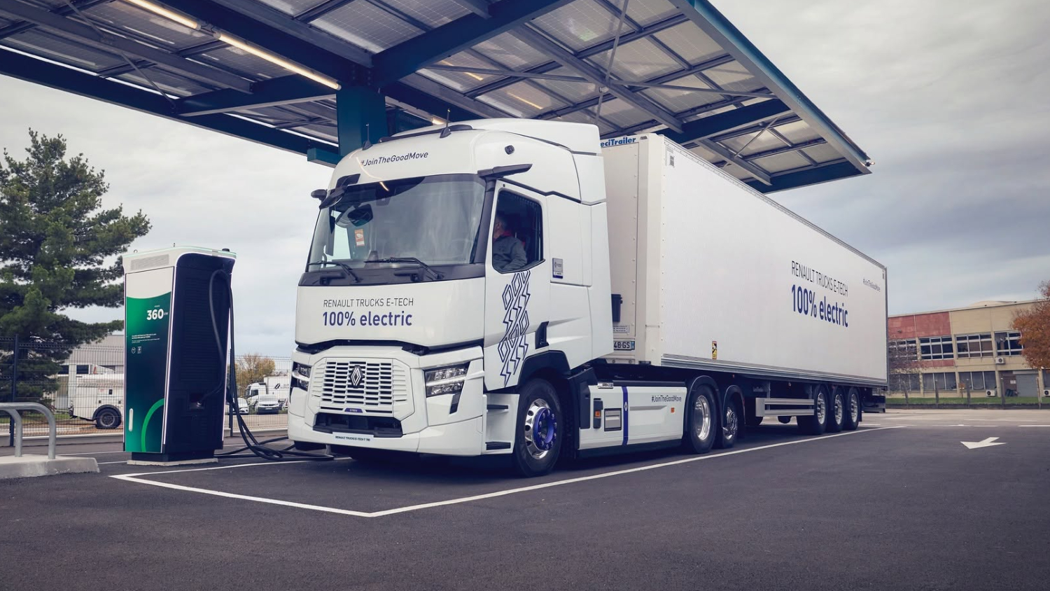Truk Listrik Baru Renault E-Tech T 780 Usung Fitur Megawatt Charging System