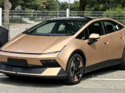 Hyundai Ioniq V Gak Cuma Futuristik dan Canggih, Bisa Ganggu Segmen Sedan Premium