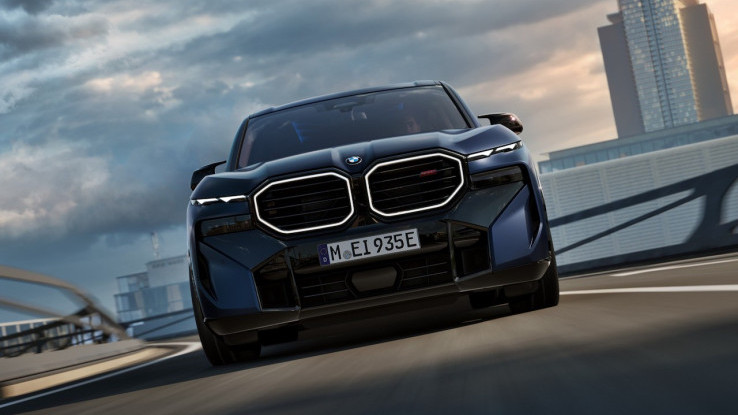 BMW XM Label dengan Konsep Kendaraan yang Spektakuler