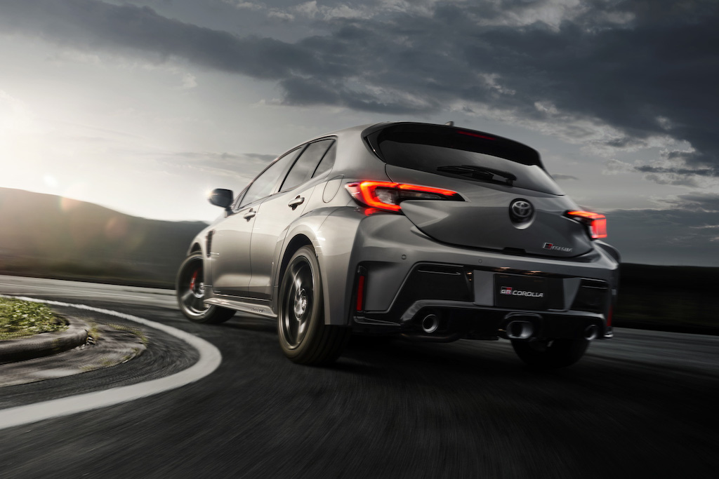 Kaki-Kaki Mobil Berisik dan Kemudi Tidak Responsif, Mungkin Masalah di Link Stabilizer