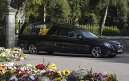 Ini Spesifikasi Mobil Jenazah Ratu Elizabeth II