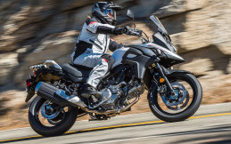 Rival Bagi Versys, Suzuki V-Strom 650XT Resmi Meluncur