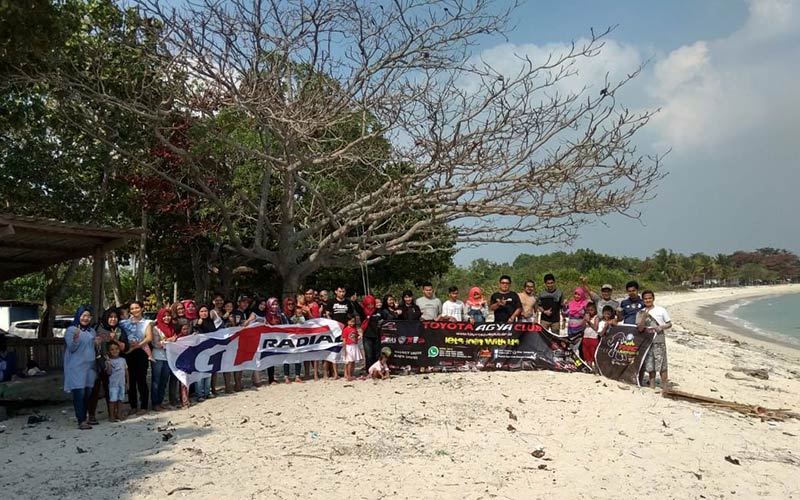 TAC Lampung Semarakan Kemerdekaan Dengan Family Gathering di Pantai Embe