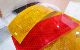 Stiker Pemantul Cahaya lansiran 3M ini Diklaim Mampu Kurangi Kecelakaan